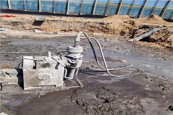 望江水泡基础注浆加固